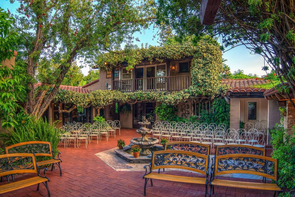 The Wedding Website of John Curley and Kim Phan