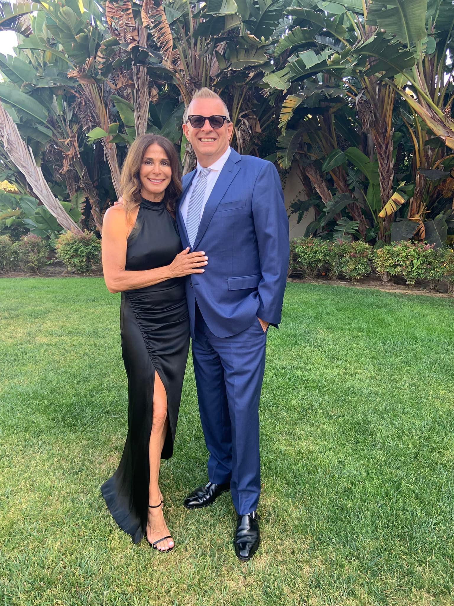 The Wedding Website of Julie Bombardo and Rob Roache