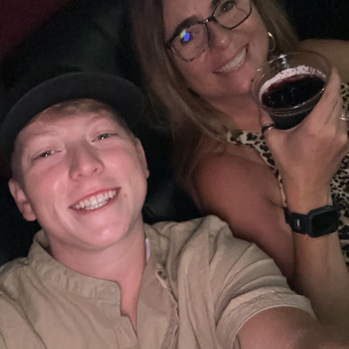 Date night….40 days to go!
Dinner, arcade & a late movie💙