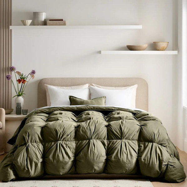 Organic Cotton Pintuck Comforter