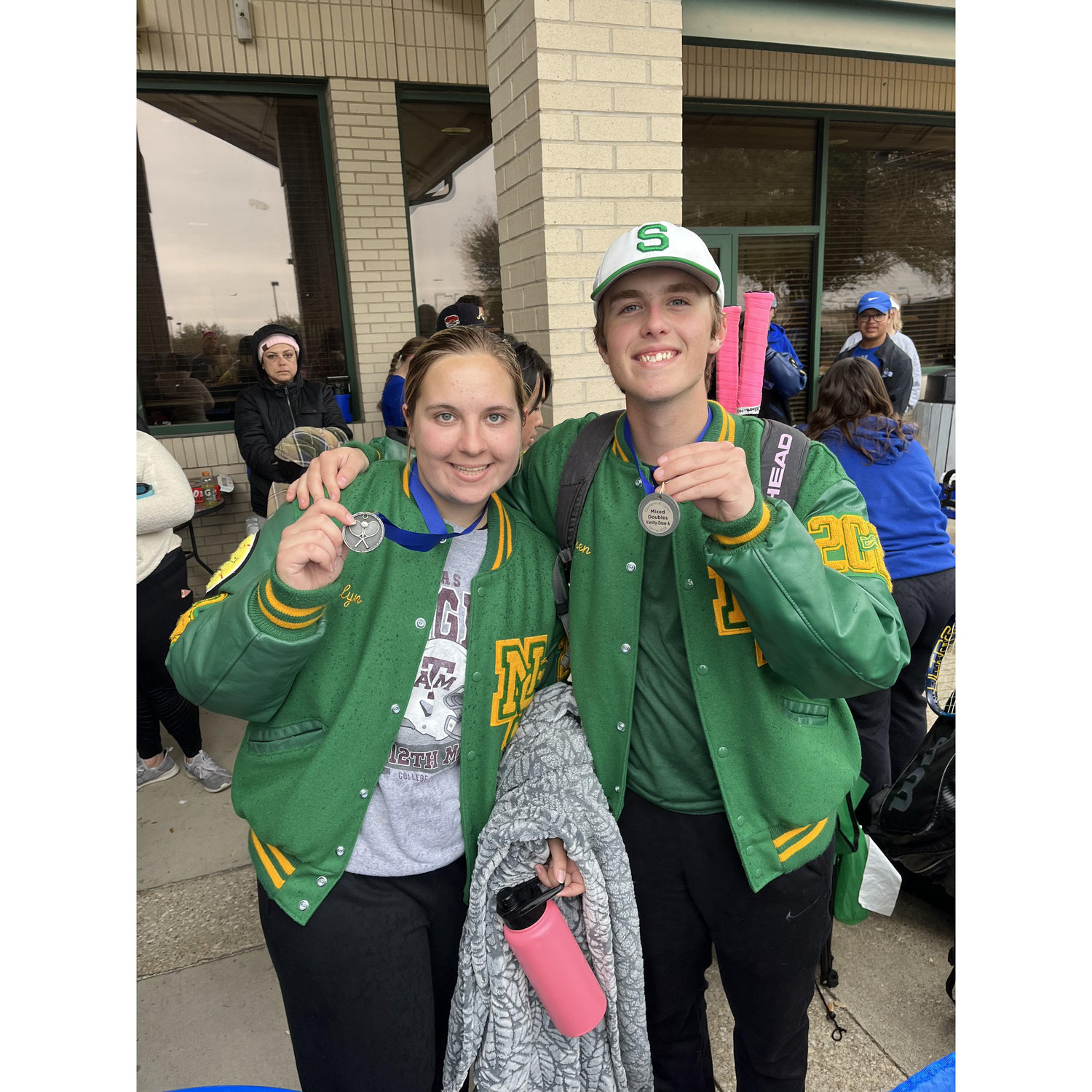 Tennis double's partners