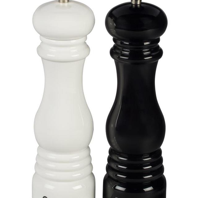 Le CreusetSalt and Pepper Mill Set