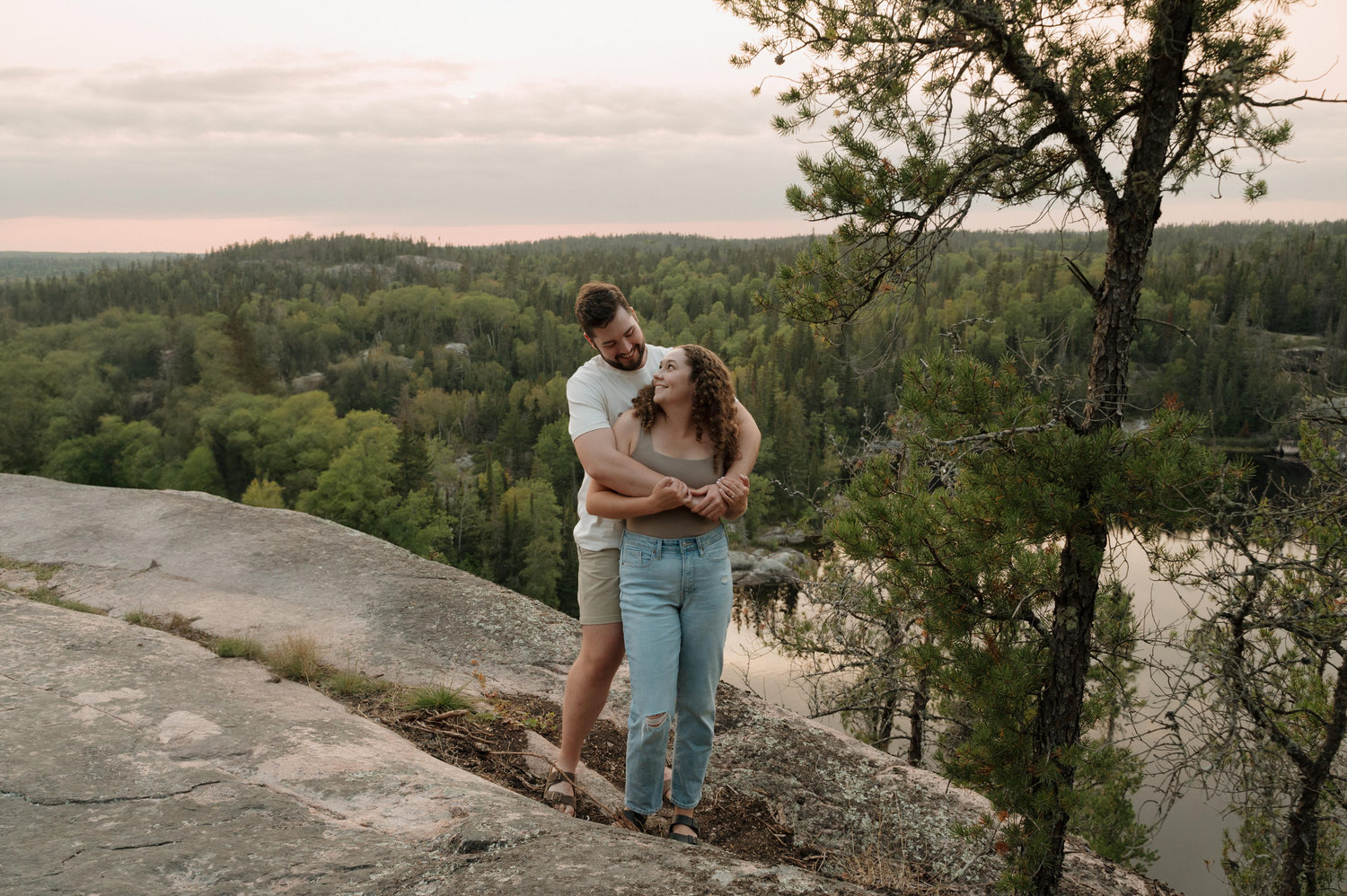 The Wedding Website of Alanah Jones and Drew Pearson