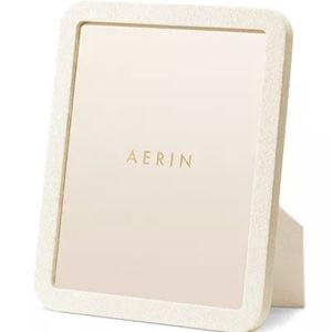 AERIN Modern Shagreen Frame 8