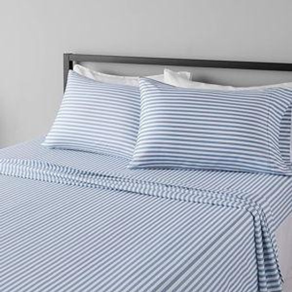 Amazon Basics Soft, Wrinkle-Free Breathable Queen Size Bed Sheets, Deluxe Microfiber 4-Piece, Blue Pinstripe, Striped