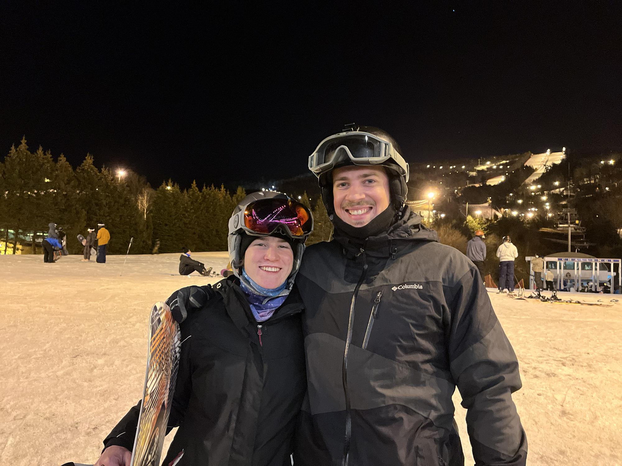 Skiing/snowboarding, February 2022