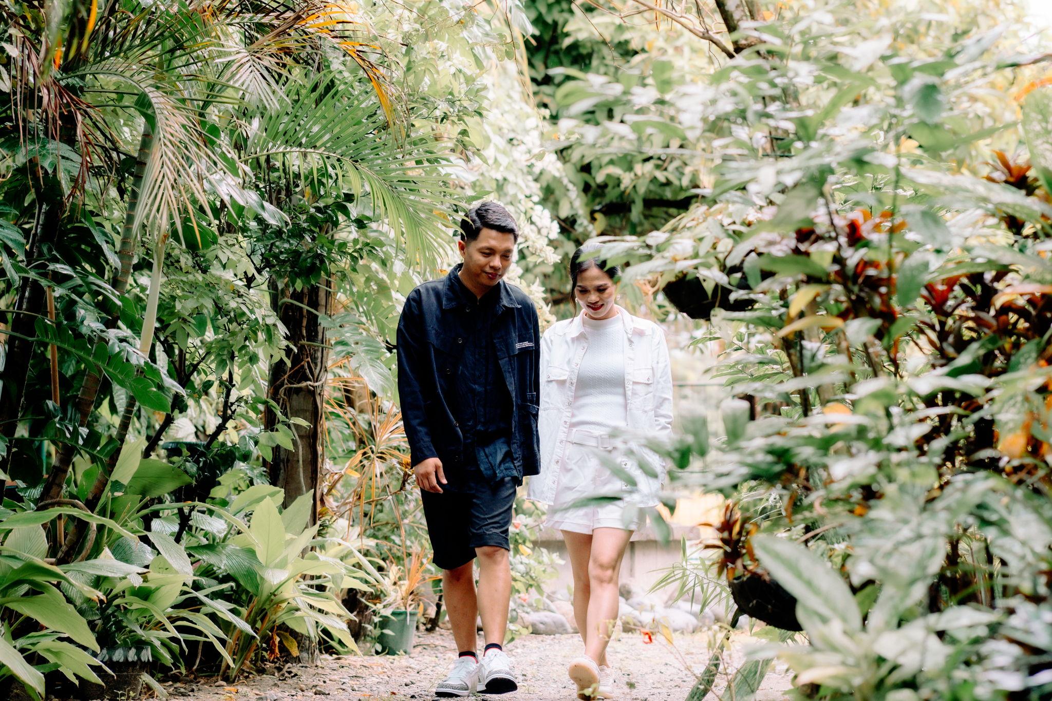 The Wedding Website of Vanessa Castro and Aaron Paul Calizar