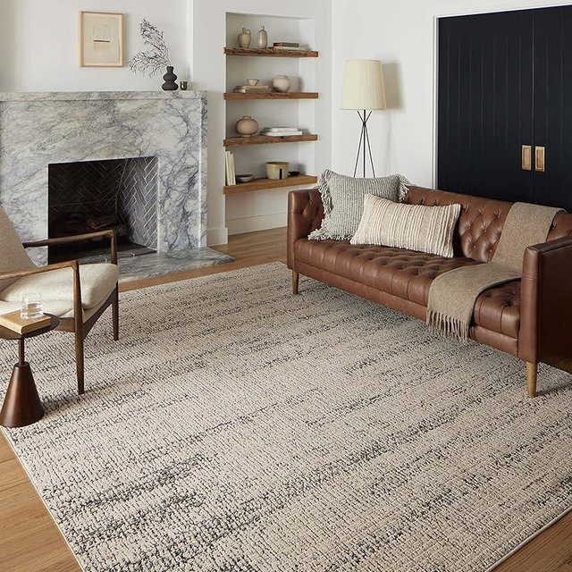 Loloi II Darby Collection DAR-02 Oatmeal/Charcoal 7'-10" x 10' Area Rug