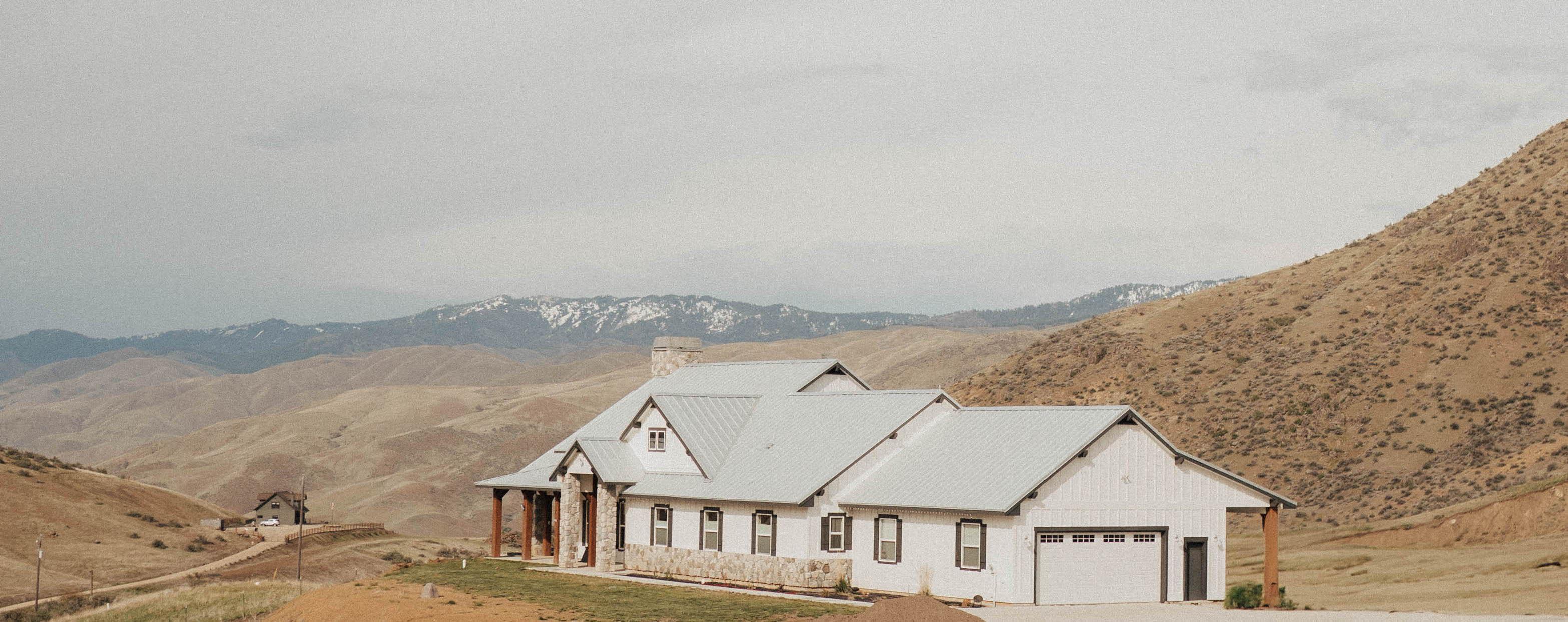The Wedding Website of Danielle Jenkins and Collin Webb