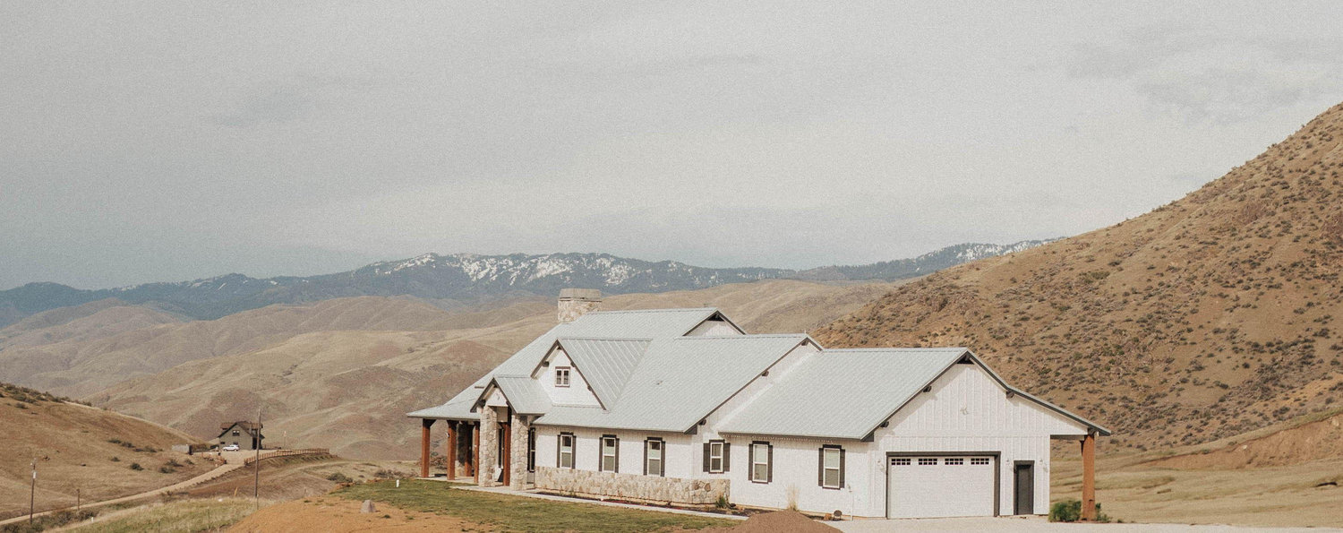 The Wedding Website of Danielle Jenkins and Collin Webb