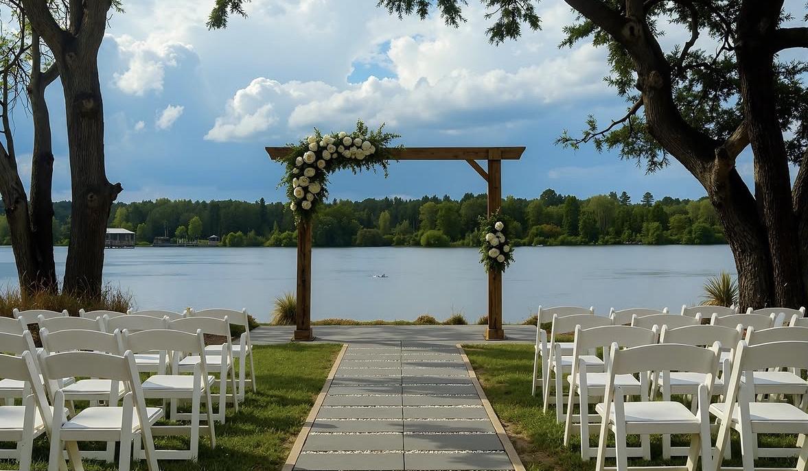 The Wedding Website of Hannah Goodman and Zach Drozdowski