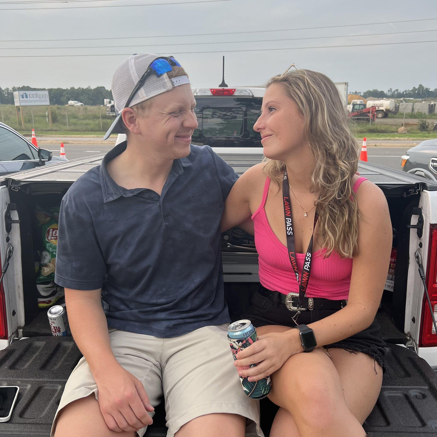 Country Concert at Jiffy Lube Live