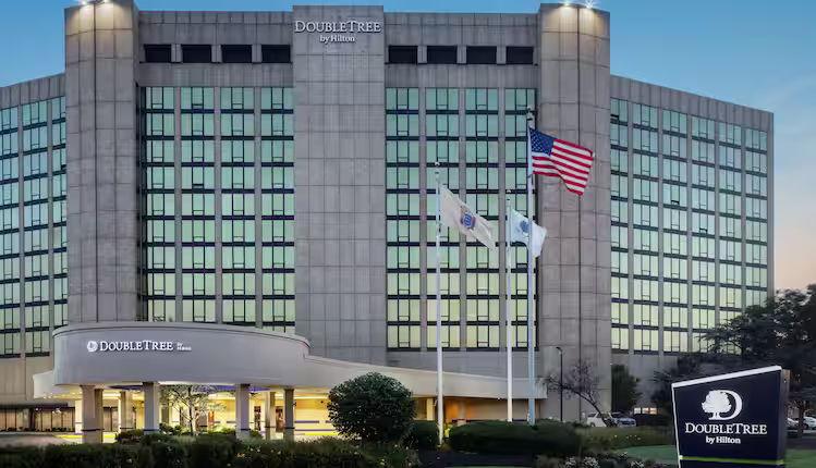 The Wedding Website of Samantha Burns and Christopher Barroso