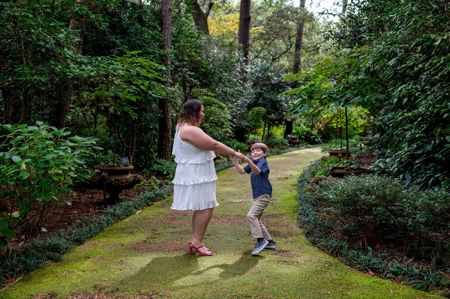 The Wedding Website of Julia Farmer and Dylan Matthews