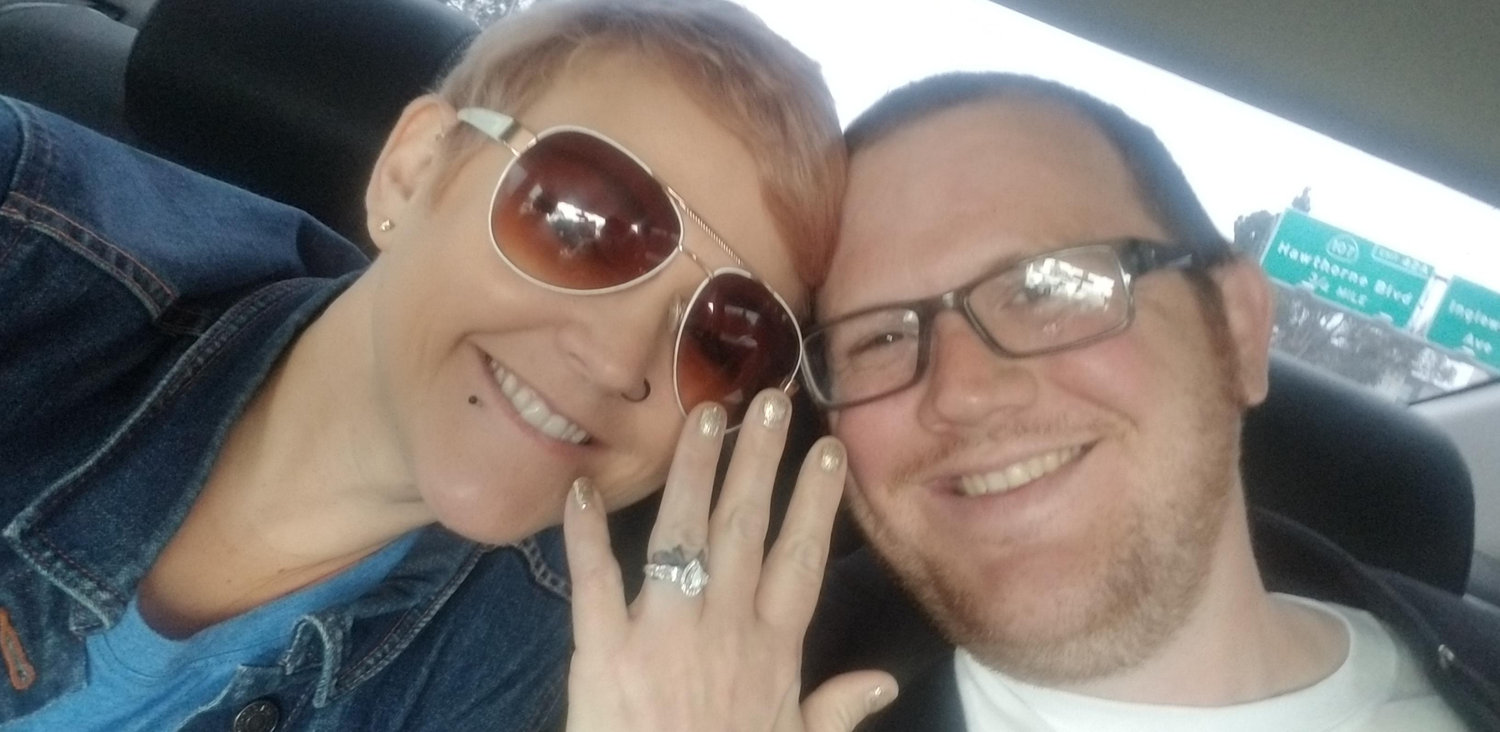 The Wedding Website of Morgan Baade and Damien Hiatt
