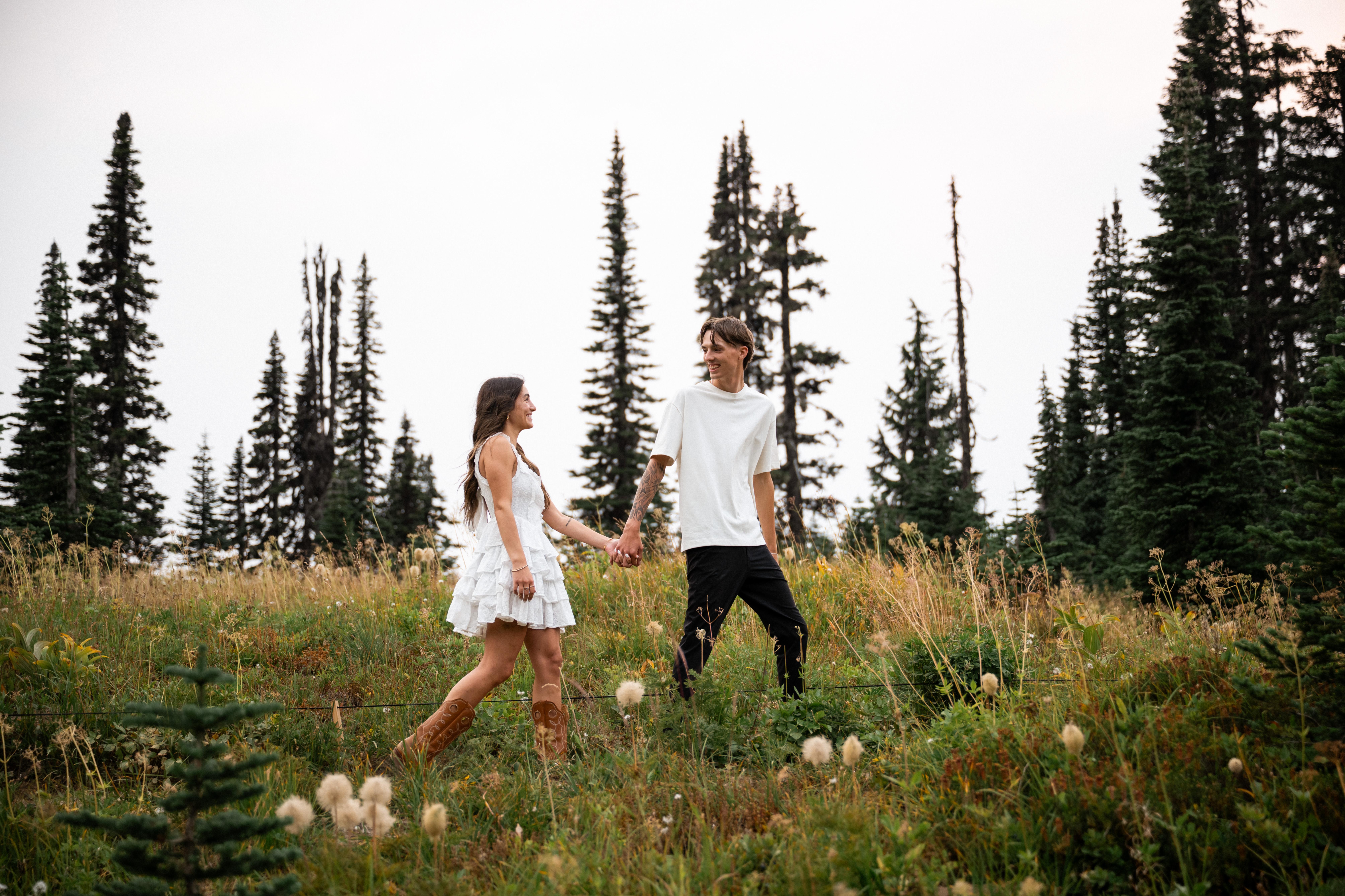 The Wedding Website of Bella Parque and Eli Thorsteinson