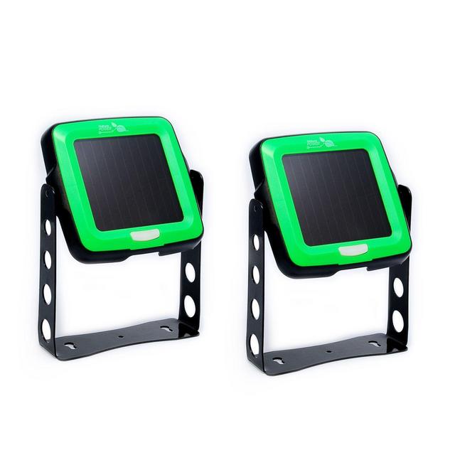 Nature Power Indoor/Outdoor Swivel Solar Light in Black/Green (Set of 2)