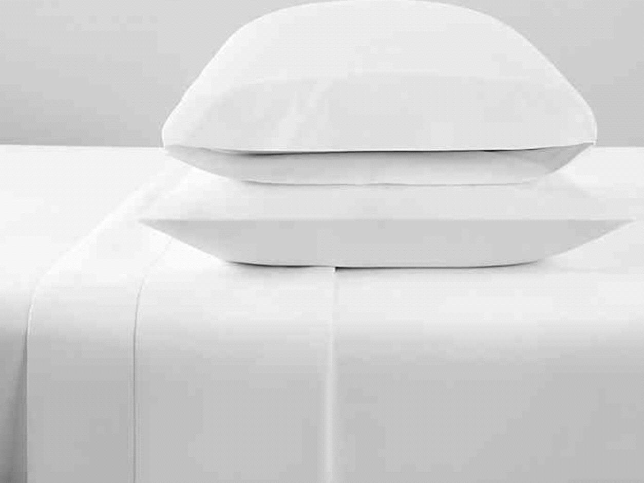 Wamsutta® Dream Zone® 725-Thread-Count King Fitted Sheet in White