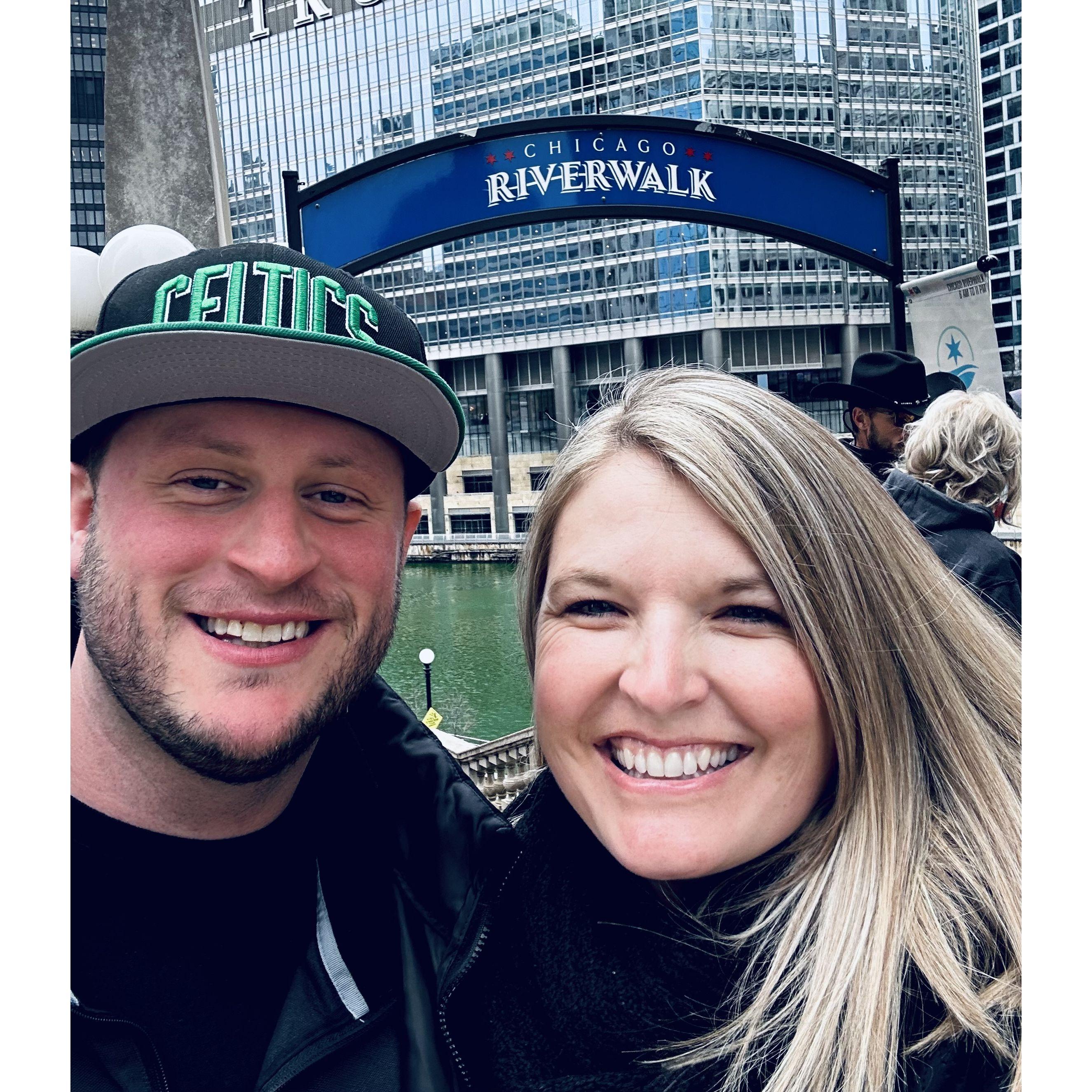 Waiting for the famous Chicago Architecture Tour