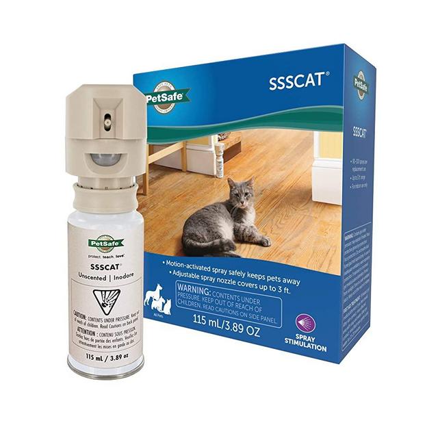 PetSafe SSSCAT Spray Dog and Cat Deterrent, Motion Activated Pet Repellent Keeps Areas Pet Proof, Battery-Operated and Environmentally Friendly Training Sprayer – Protect Your Pets and Furniture