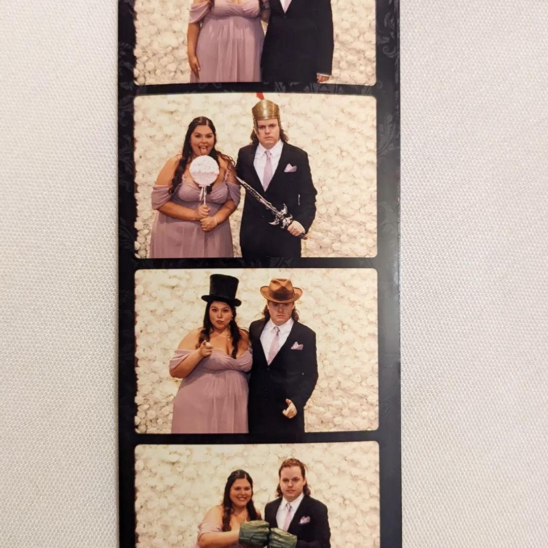 Wedding photobooth fun