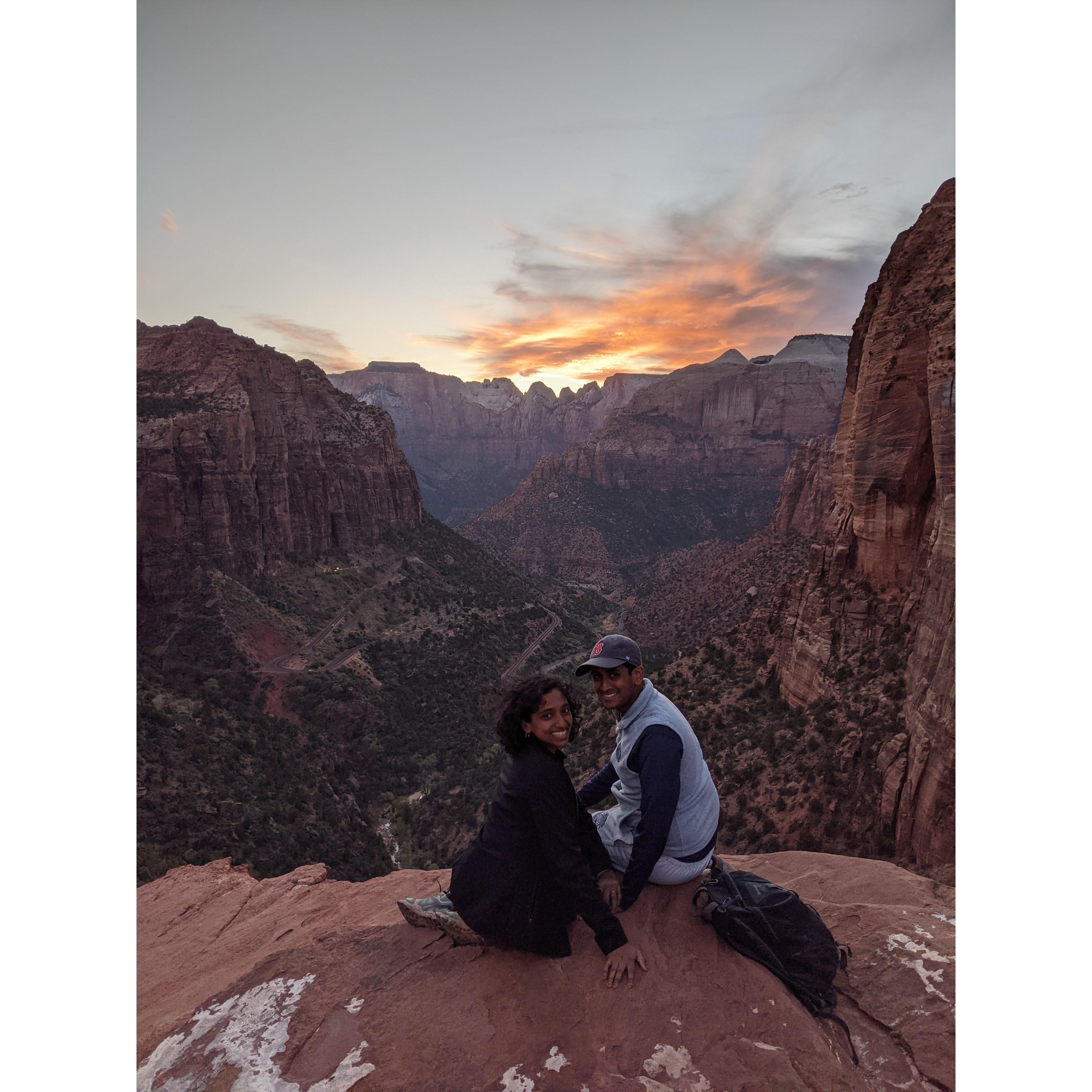 We returned to the Canyon Overlook at Zion for sunset (and snagged the last of 6 parking spots at the entrance to the trail head!)