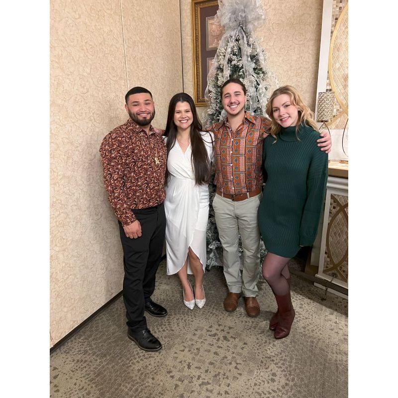 Elle and Apache get married!