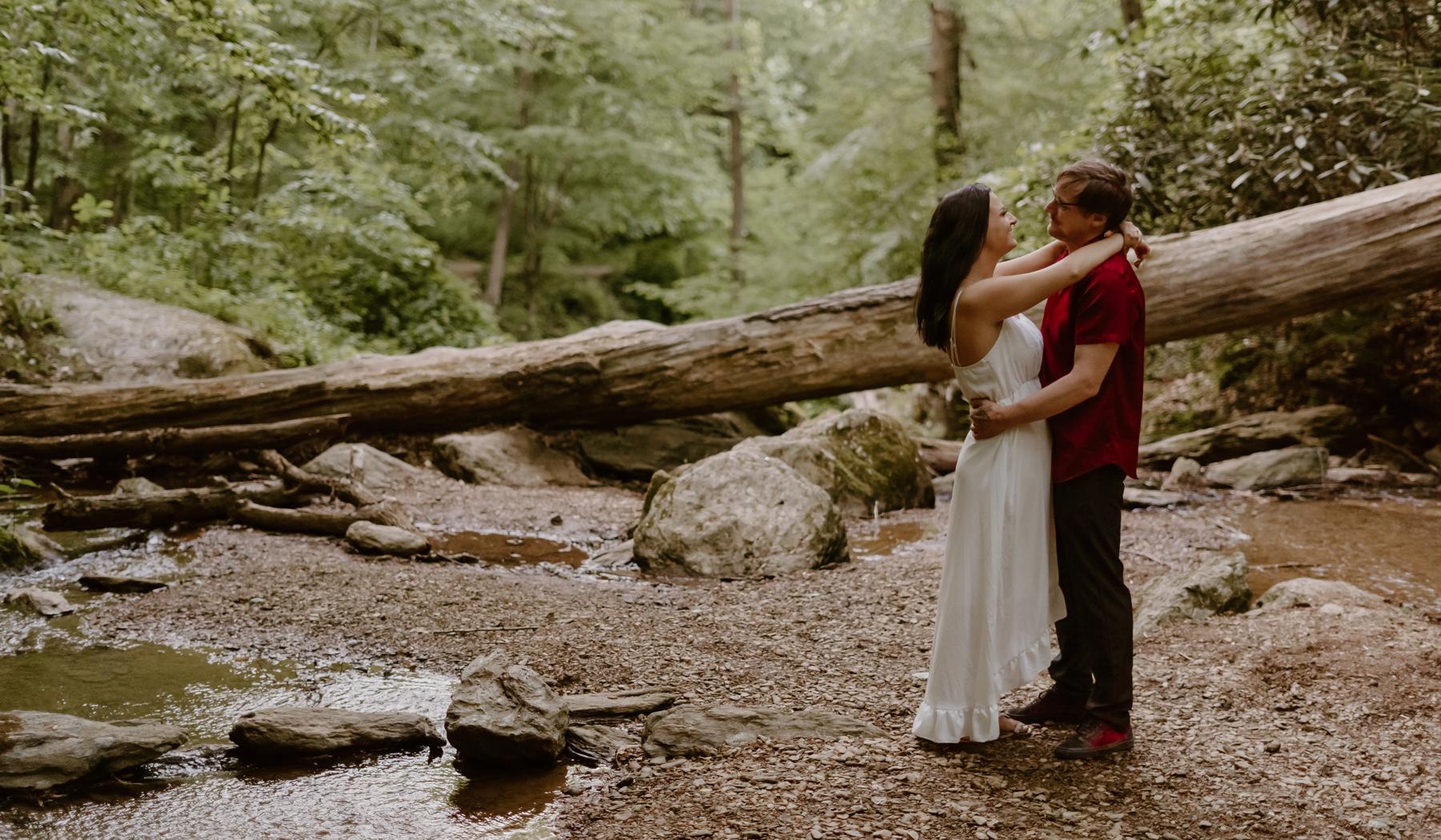 The Wedding Website of Lilian Ryder and Dustin Smith
