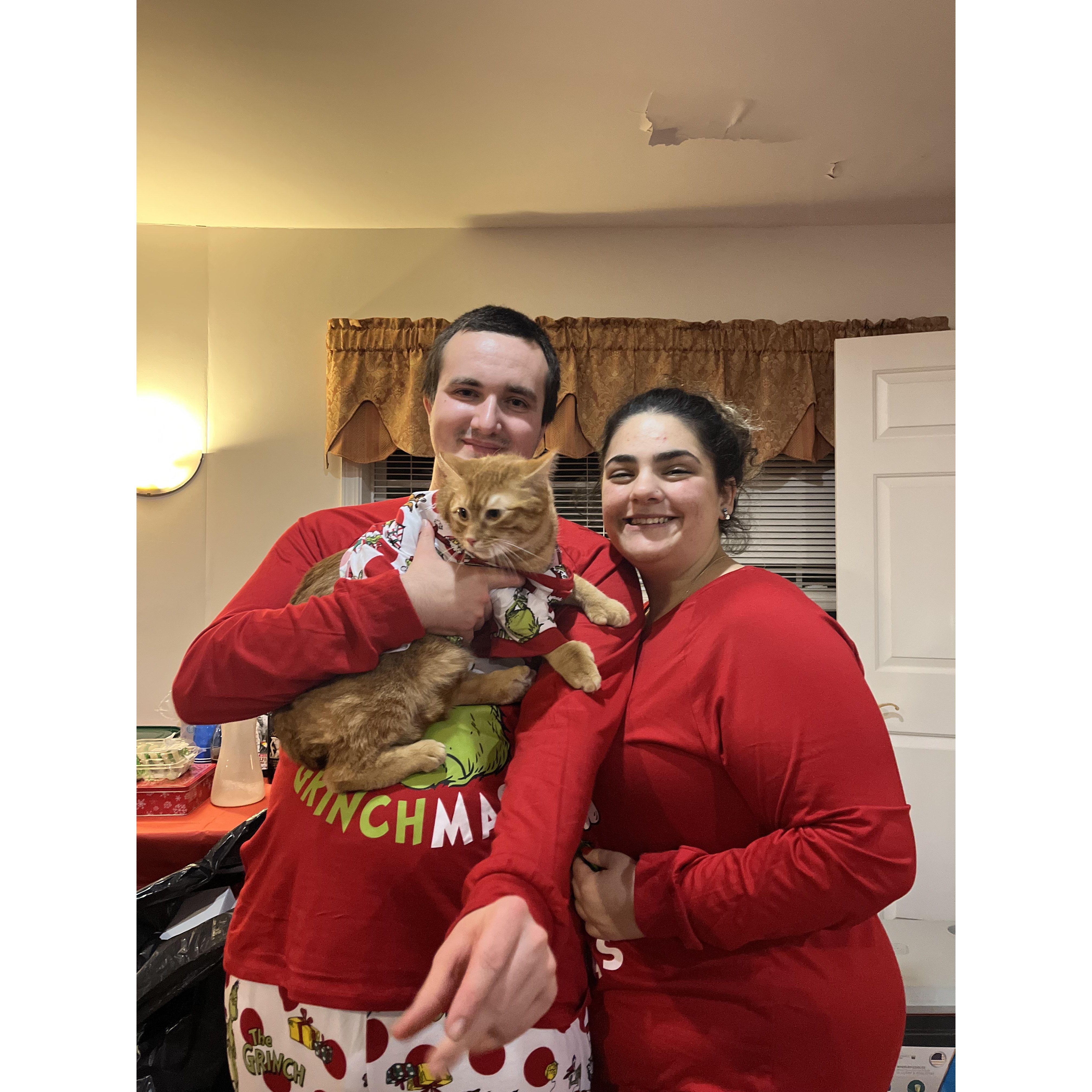 First Christmas together in new apartment ft Archie