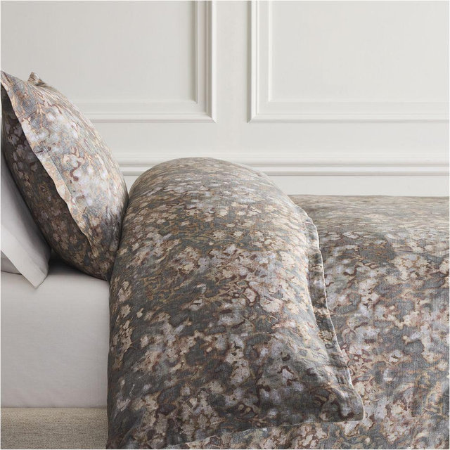 Abstract Hydrangea Duvet, King/Cal. King, Aegean