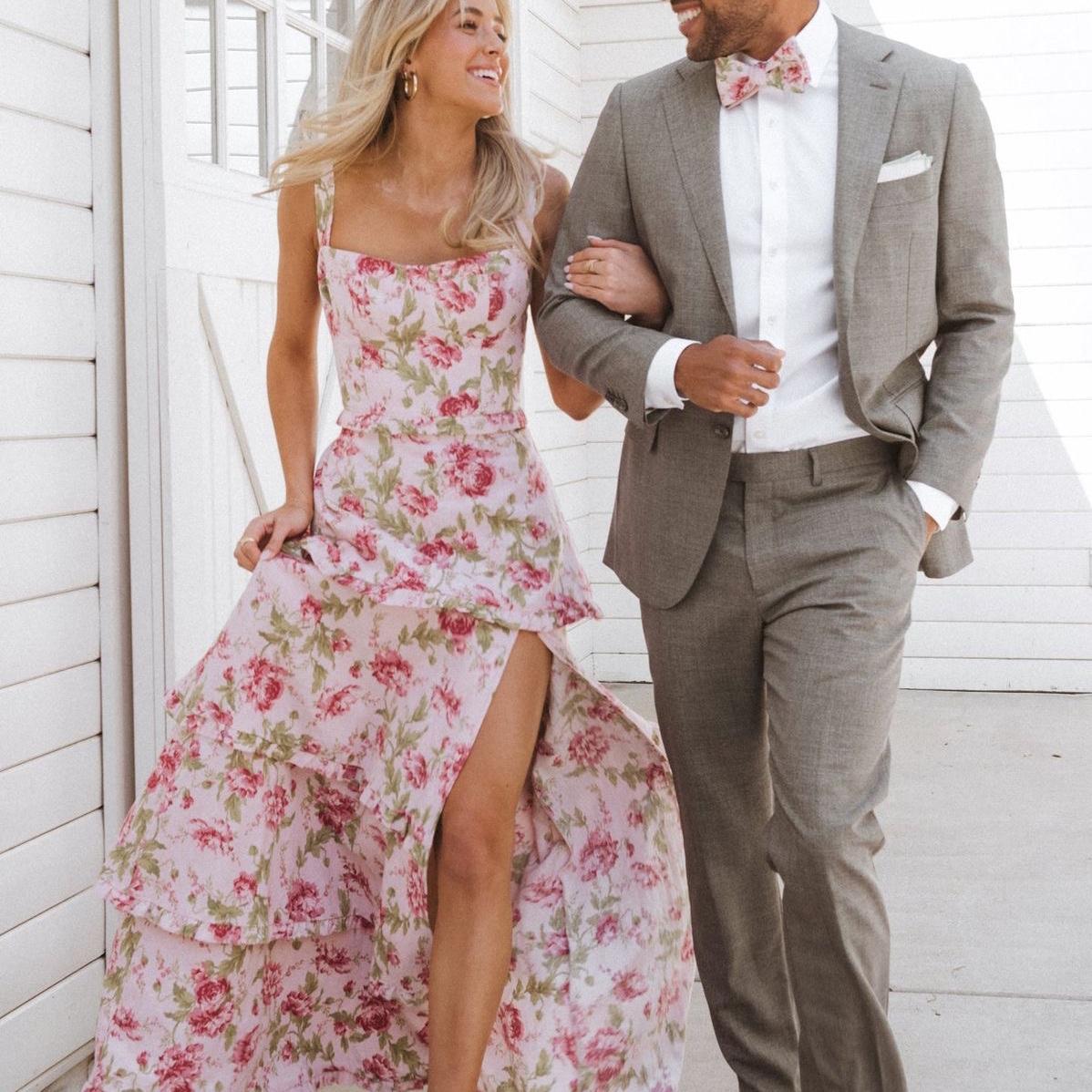 https://showmeyourmumu.com/products/lady-corset-dress-garden-romantic?variant=40470772613163