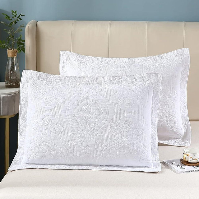 WINLIFE Quilted Embroidered Standard Pillow Shams White 100% Cotton Floral Decorative Pillow Sham Set of 2 (20''x 26'', Damask, White)