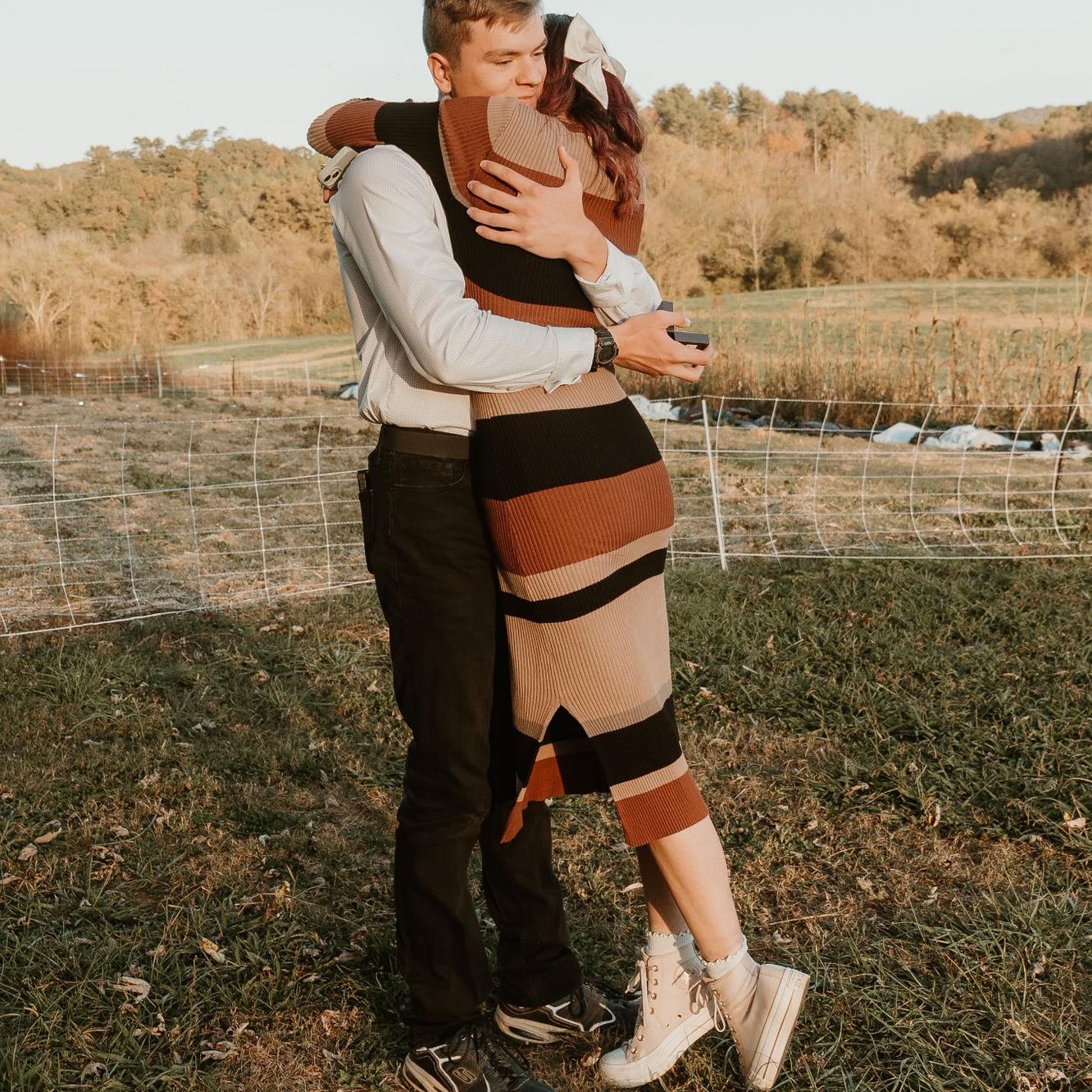 Jadyn just had to hug Trenton before even looking at the ring 🥺❤️