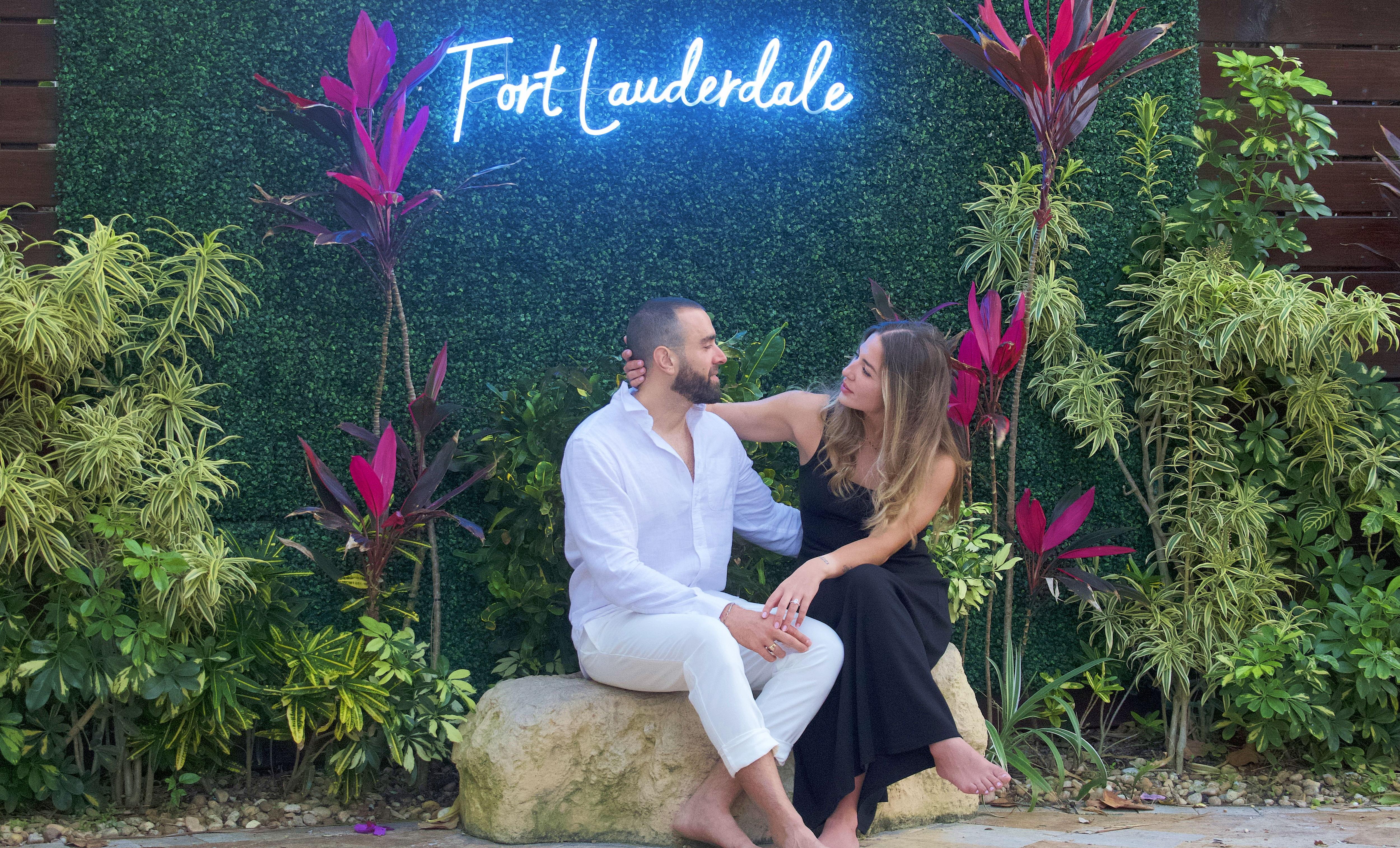 The Wedding Website of Carolina Garcia and Nicolas Giangreco