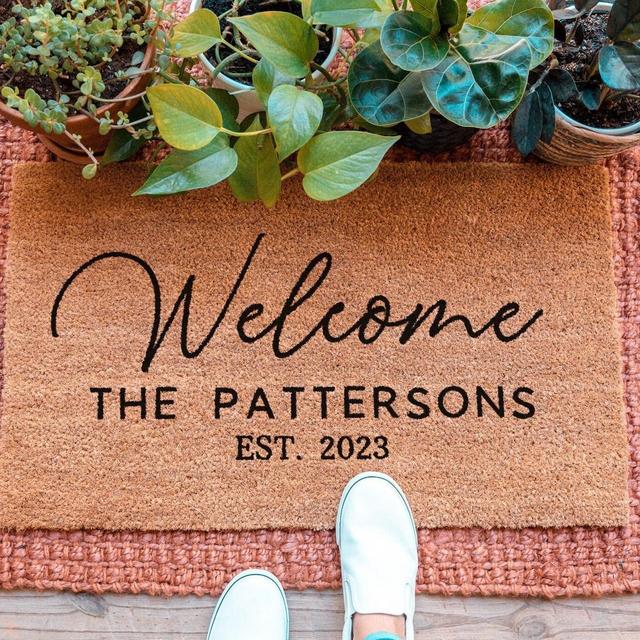Last Name Doormat, Housewarming Gift, Wedding Gift, Closing Gift, Custom Personalized Doormat, Welcome Doormat, Front Door Mat, Monogram Rug