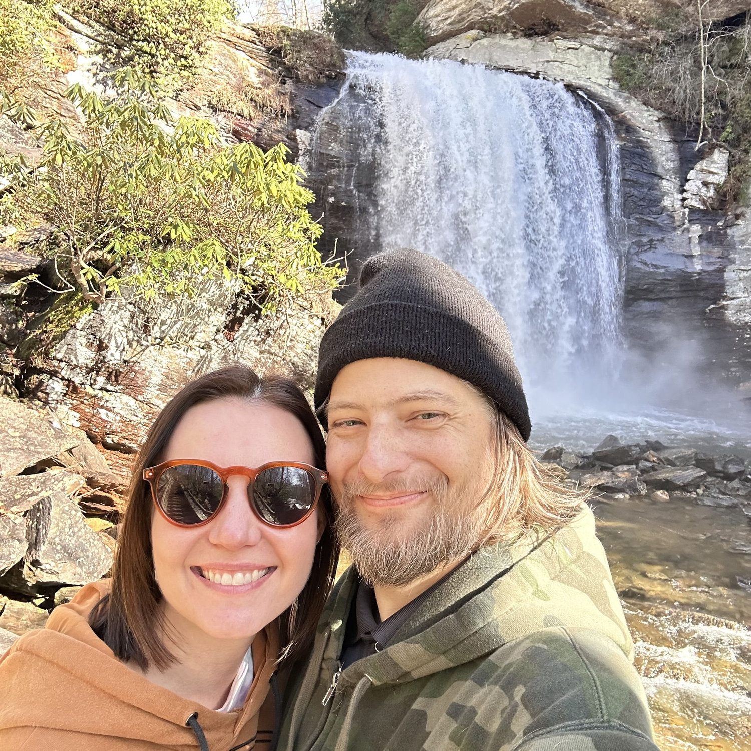 Staci visiting Roger while on tour in Asheville, N.C. for Billy Strings. He got to show off his fave places, meet his friends and family