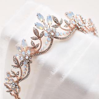 Jolie Opal Crown