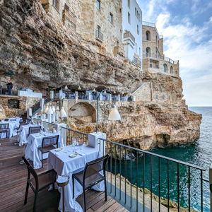 Romantic dinner in Taormina for two