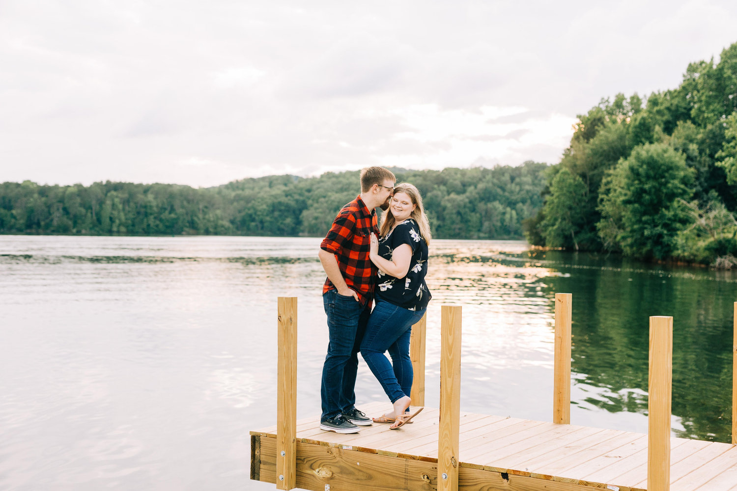 The Wedding Website of Helen Van Hoek and Zachary Barbee