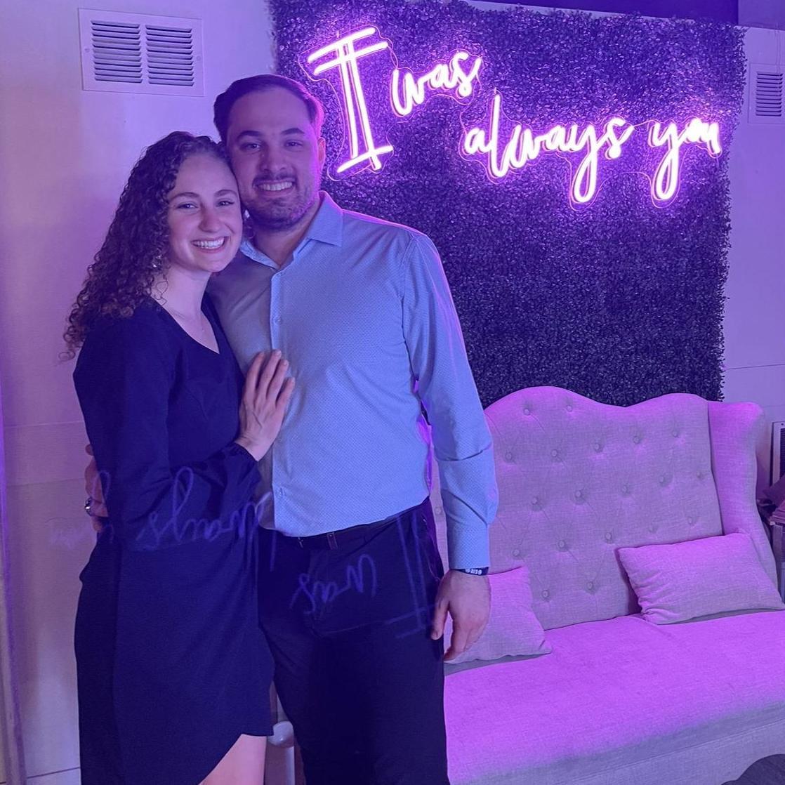 We told you we liked wedding pictures!