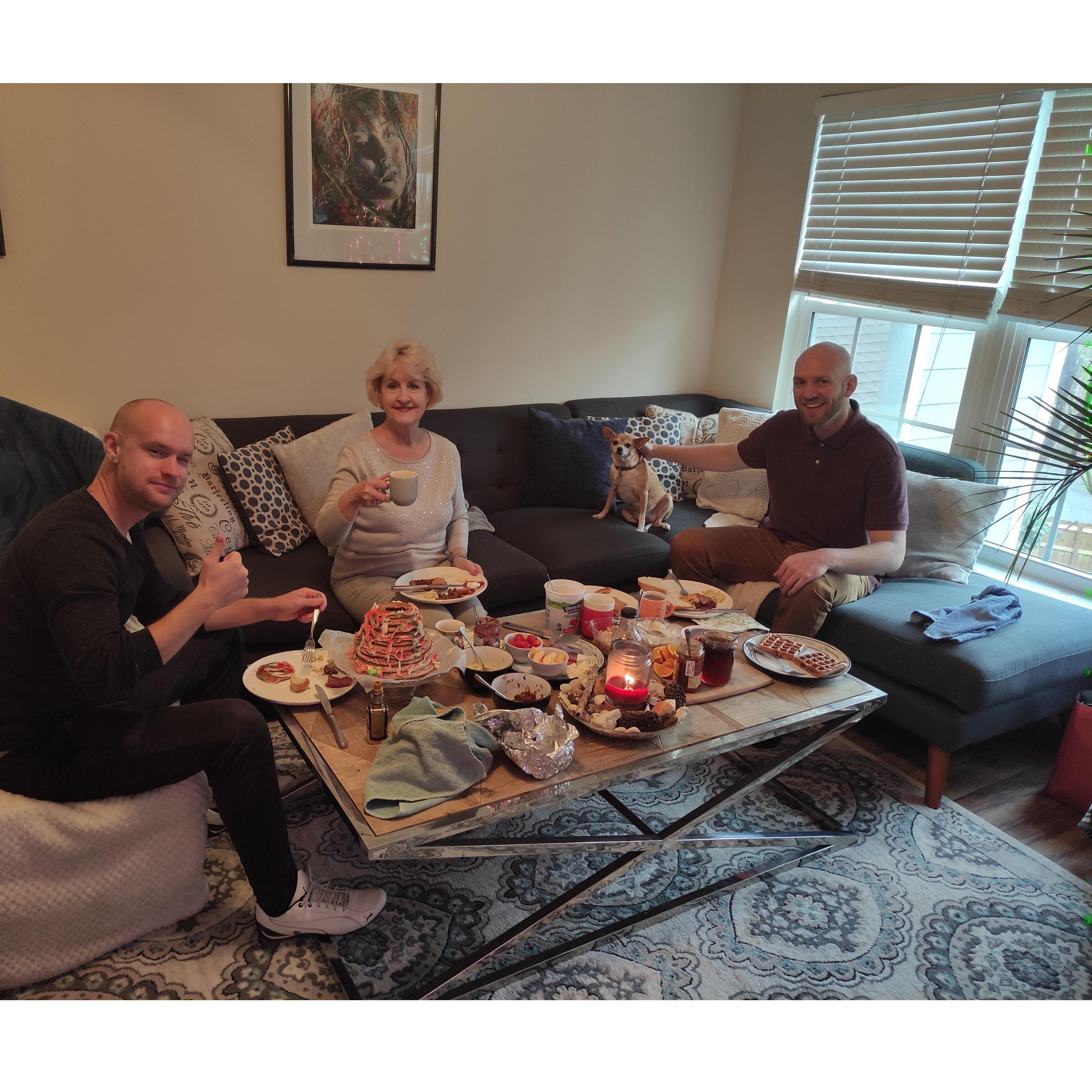 Our "quarantine" Christmas, was still very koselig and precious. Mom made Kransekake just for Robert!