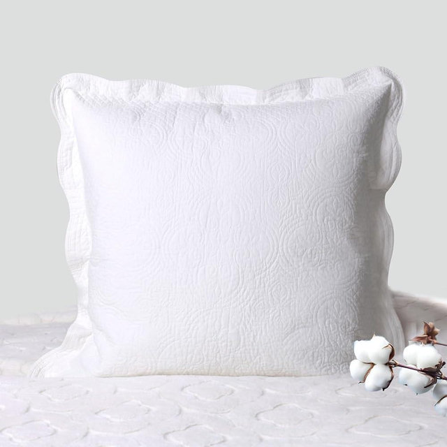 White Quilted Euro Sham European Pillow Covers Cotton Medallion Damask Set of 2 Scalloped Embroidered Floral Square Pillowcases Embossed Matelasse Victorian Vintage Textured Decorative 26×26