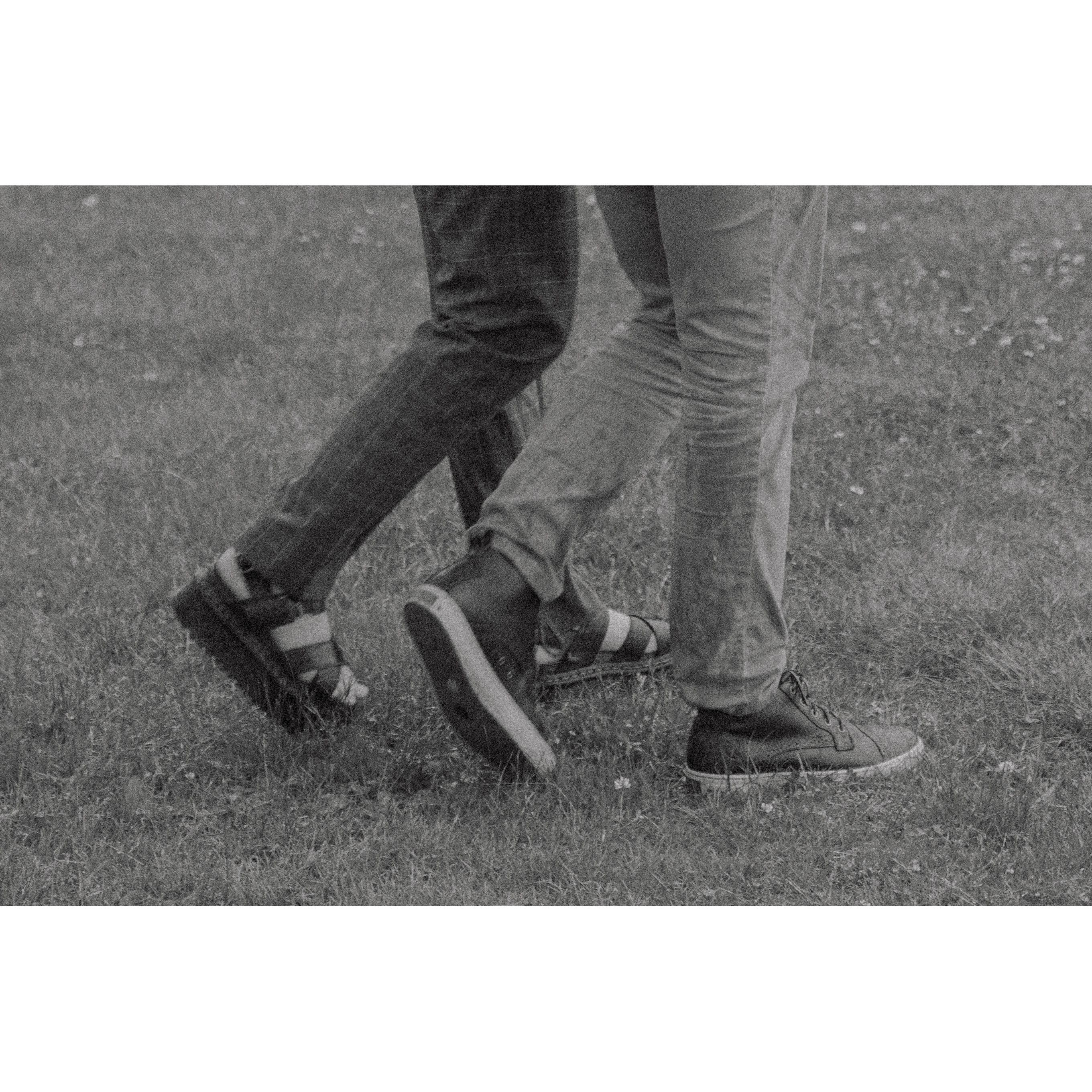 Walking through the rain and mud to the best moment of our lives!