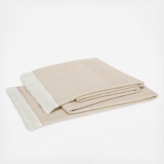 Leo Throw