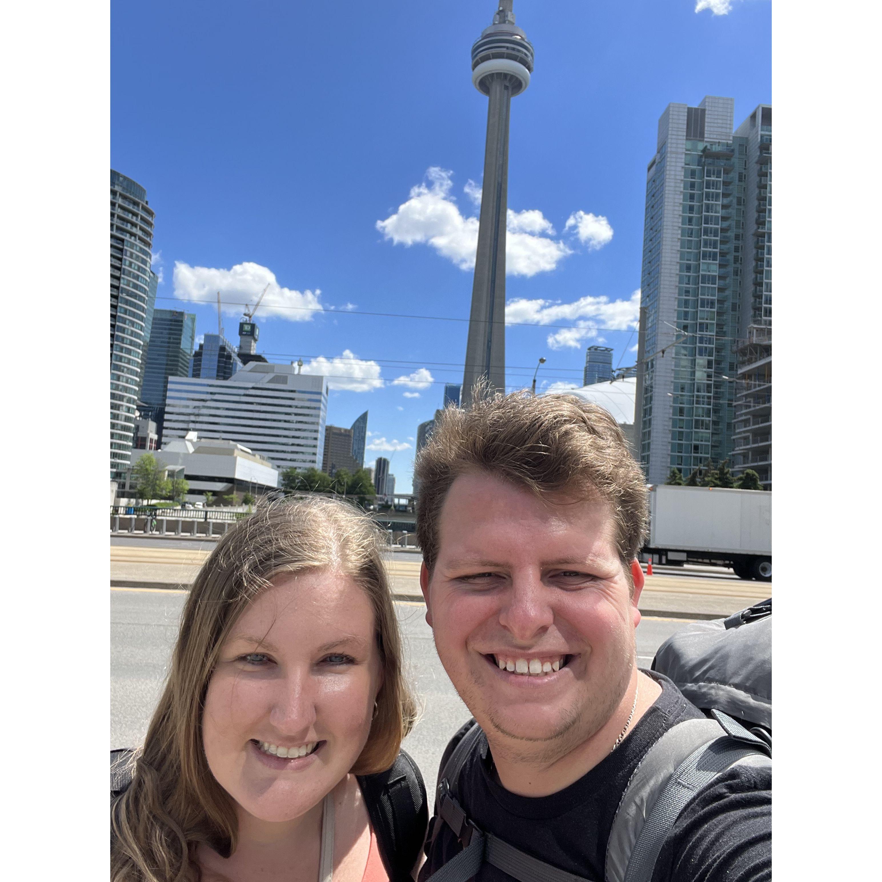 Carissa & De Wet's 1st backpacking trip to Toronto!