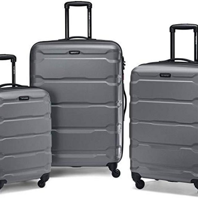 Samsonite Omni Expandable Hardside Luggage with Spinner Wheels