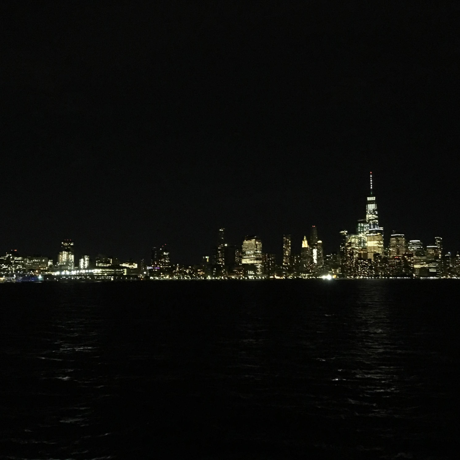 Date: May 22, 2019
Days Dating: #365
Location: Hoboken, NJ
Our first year anniversary! After going out for a steak dinner, we walked along the Hudson River to look at the NYC skyline.