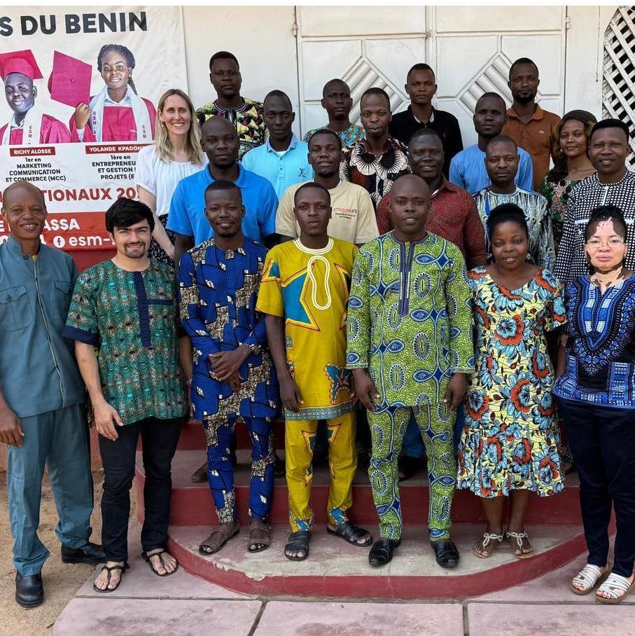 Benin - Teavhing the Ruth course - April 2025