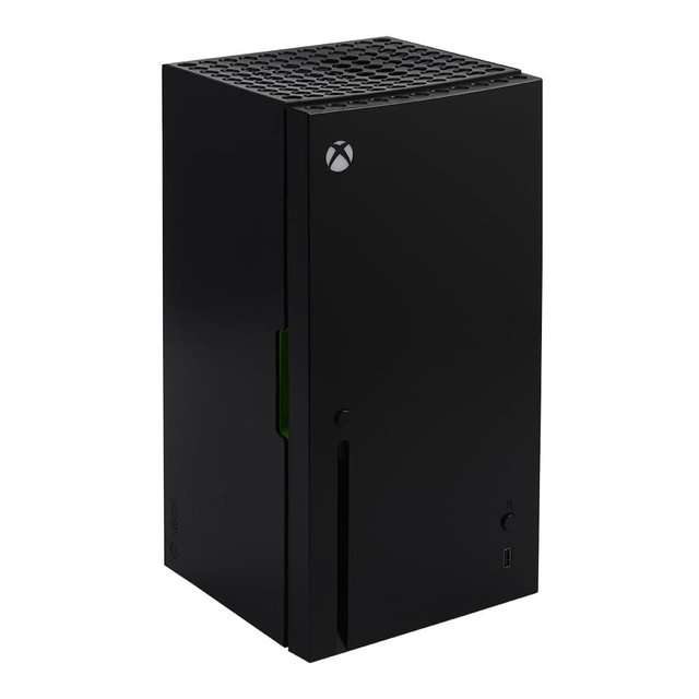 Xbox Series X Replica Mini Fridge – Thermoelectric 4.5L Cooler for 8 Cans, AC/DC Powered Portable Beverage & Snack Storage, Gamer Room, Office, Car Essential