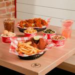 Hattie B's Hot Chicken - Nashville - Lower Broadway